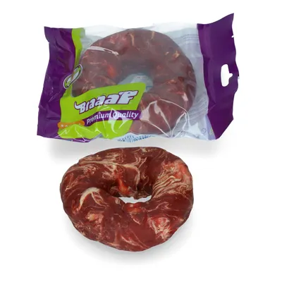 Кольцо из мяса в упаковке с надписью Braaaf Premium Quality и без упаковки, видны прожилки и текстура продукта.