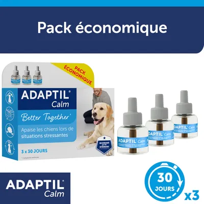 Pack économique ADAPTIL Calm 3 x 30 jours, apaise les chiens lors de situations stressantes, recommandé par vétérinaires, flacons visibles et texte Better Together sur l’emballage.