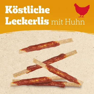 Köstliche Leckerlis mit Huhn. Prikaz štapića s mesom omotanim oko sredine, tekst na njemačkom jeziku i silueta kokoši u gornjem desnom kutu.