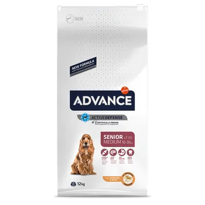 Опаковка Advance Active Defense Senior Medium 10–30 кг, 12 кг. Видими текстове: New Formula, Scientifically Proven, with Chicken & Rice, +7 years, Affinity, с изображение на куче.