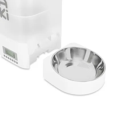 Automatischer Futterspender mit digitalem Display und Edelstahl-Futterschale. Geeignet für präzise Portionskontrolle.