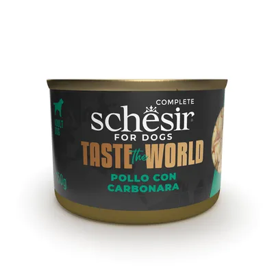 Boîte Schesir for Dogs Taste the World, 150 g, Pollo con Carbonara, pour chien adulte. Texte visible sur l’emballage.