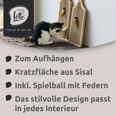 Griffoir en bois Designed by Lotte Vicky