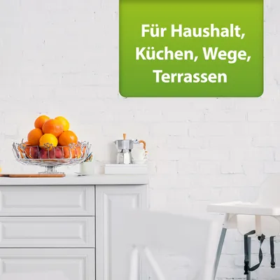 Text: Für Haushalt, Küchen, Wege, Terrassen. Weißer Küchenschrank mit Obstschale und Kaffeemaschine im Vordergrund.