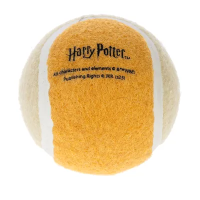 Harry Potter tenisový míček se žlutým a bílým designem. Licenční text: Všechny postavy a prvky © &™ WBEI, Publishing Rights © JKR (s25).