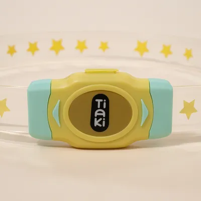 TIAKI LED-Halsband für langhaarige Hunde