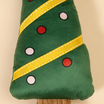TIAKI Katzenspielzeug Weihnachtsbaum mit Bändchen
