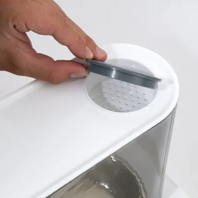 zooplus Basics -ruoka- ja vesiautomaatti zooplus Basics -ruoka- ja vesiautomaatti
