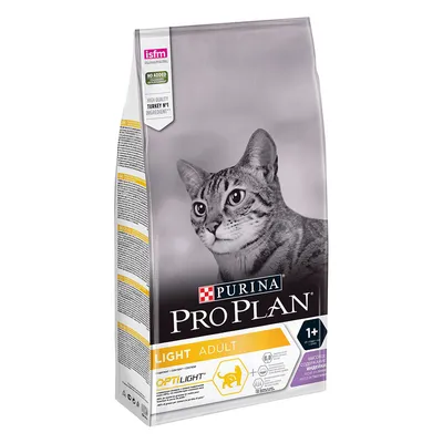 Опаковка Purina Pro Plan Light Adult за котки, с етикети: OPTILIGHT, 1+, ISFM, No added, High quality turkey №1 ingredient. Снимка на котка отпред.