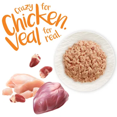 Crazy for Chicken & Veal. Sestavine: piščančje meso, telečje meso in drobovina. Prikaz narezanega mesa na krožniku.