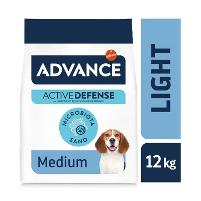 Confezione Advance Active Defense Medium Light 12 kg, con scritte 'Microbiota sano' e 'con ingredienti scientificamente provati'.