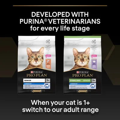 Dva pakiranja Purina Pro Plan Senior hrane za mačke 7+, varijante Senior i Sterilised Senior. Tekst: Developed with Purina Veterinarians for every life stage. When your cat is 1+ switch to our adult range.