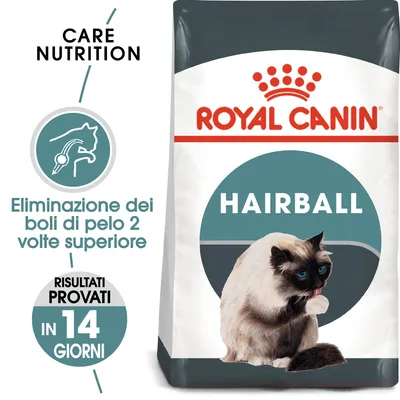 Royal Canin Hairball, eliminazione dei boli di pelo 2 volte superiore, risultati provati in 14 giorni. Immagine di un gatto a pelo lungo che si lecca la zampa.