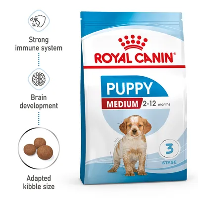 Royal Canin Puppy Medium 2-12 months food with features: strong immune system, brain development, adapted kibble size. Stage 3 indicated on packaging.