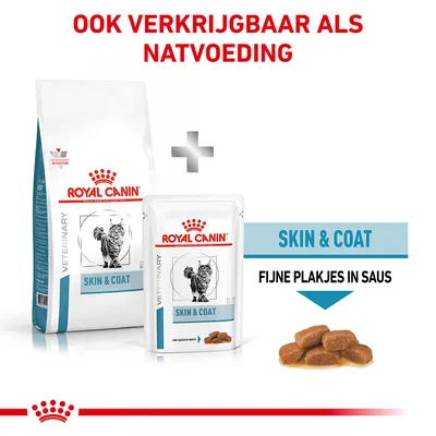 Royal Canin Veterinary Skin & Coat kattenvoer, droog- en natvoeding zichtbaar. Tekst: 'Ook verkrijgbaar als natvoeding', 'Skin & Coat', 'Fijne plakjes in saus'.