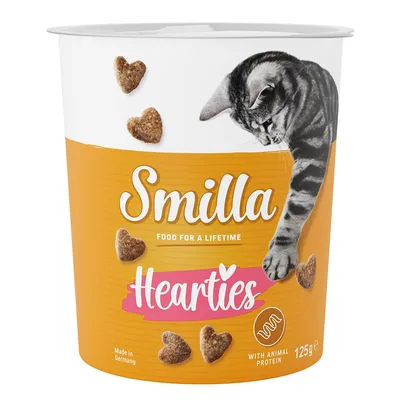 Smilla Hearties, Made in Germany, 125g, with animal protein. Packaging shows heart-shaped snacks and a cat.