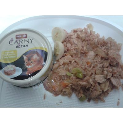 Atun blanco y huevo de codorniz