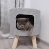 Thomas 
