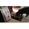 baraja disfrutando de su comida