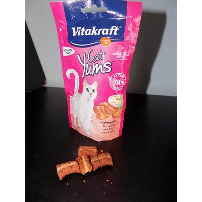 Yums kenőmájas