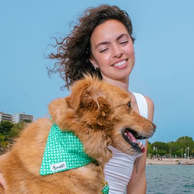 French Bandit - Bandana pour chien imprimé à carreaux vert orné de fleurs