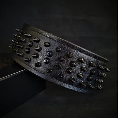 Collier noir pour chien en cuir souple Crown