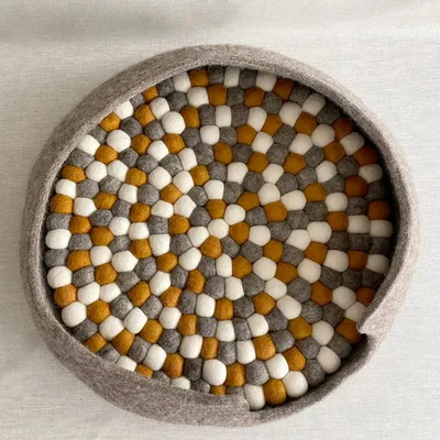 Bagane Panier chat apaisant en feutre de laine mocca Jena