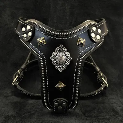 Bestia Custom Dog Gear - Le harnais Aztec noir Bestia Custom Dog Gear - Le harnais Aztec noir