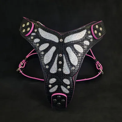 Bestia Custom Dog Gear - Le harnais Ariel Rose Bestia Custom Dog Gear - Le harnais Ariel Rose