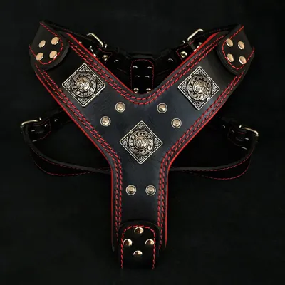 Bestia Custom Dog Gear - Le harnais Eros noir et rouge Bestia Custom Dog Gear - Le harnais Eros noir et rouge