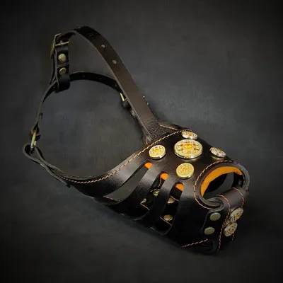 Bestia Custom Dog Gear - Muselière Bijou Basket Noir et Orange Bestia Custom Dog Gear - Muselière Bijou Basket Noir et Orange