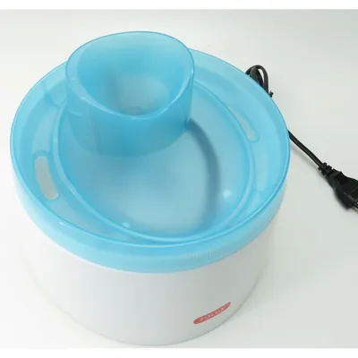 Fontaine à eaux 2 litres pour chats
