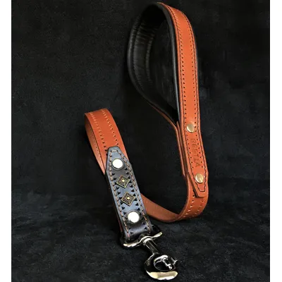 Bestia Custom Dog Gear - La laisse Balteus marron Bestia Custom Dog Gear - La laisse Balteus marron