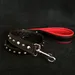 Bestia Custom Dog Gear -Laisse en cuir souple cloutée Noir