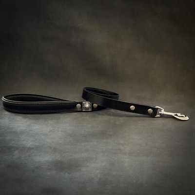 La laisse "Eros" de 1 pouce de large en noir