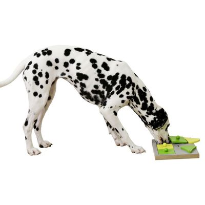 Kerbl Jouet de réflexion et d'apprentissage de chiens Cake 30x23x4,5cm
