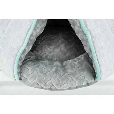 Panier grotte Junior 45 x 30 x 40 cm pour chien. Panier grotte Junior 45 x 30 x 40 cm pour chien.