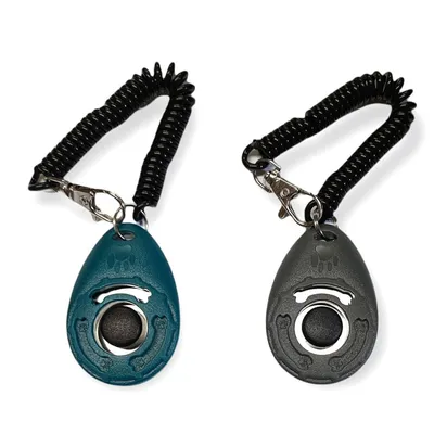 Un clicker Sporting pour chien- couleur aléatoire