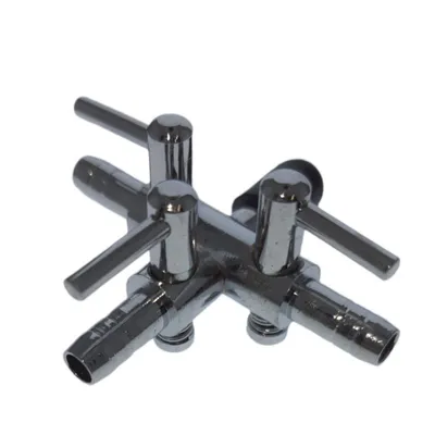 zolux - Robinet à air en métal avec 3 sorties pour aquarium. zolux - Robinet à air en métal avec 3 sorties pour aquarium.