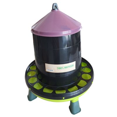 Gasco - Mangeoire plastique recyclé sur pieds 8 kg couleur aléatoire