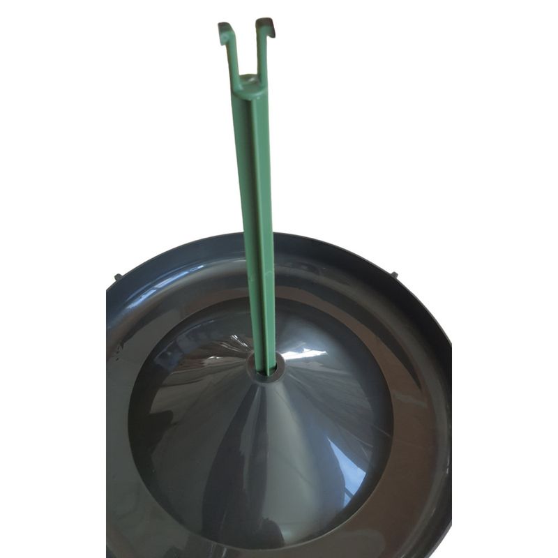 Gasco - Mangeoire plastique recyclé sur pieds 8 kg couleur aléatoire