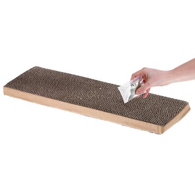 Ferplast Griffoir pour chats avec herbe à chat inclus. Deux Arbre à chats