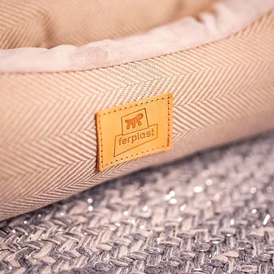 Ferplast Canapé avec coussin en tissu résistant pour chiens CHESTER