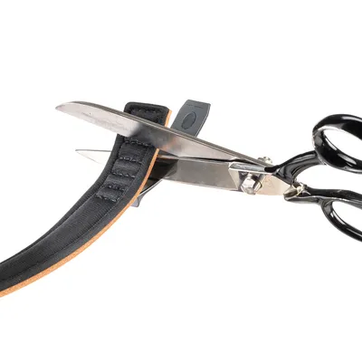 Ferplast Collier en véritable cuir avec clous décoratifs et GIOTTO LUXOR