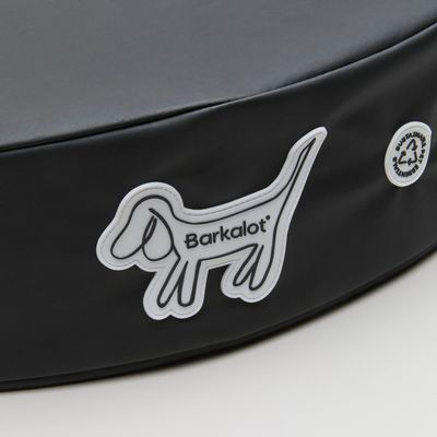 Barkalot Lit pour chien en PVC recyclé noir