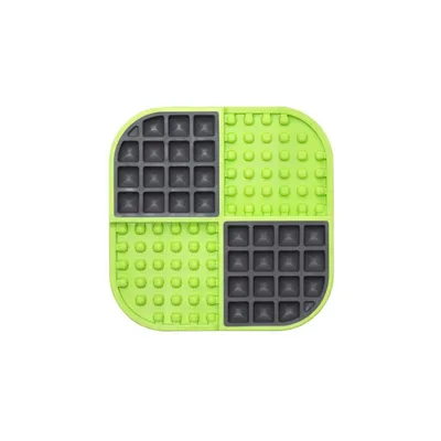 LickiMat - Tapis de léchage Slomo pour chats et chiens  Lickimat