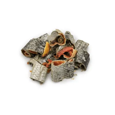 A PET STORE – Morceaux de peau de saumon avec filet – 100g A PET STORE – Morceaux de peau de saumon avec filet – 100g
