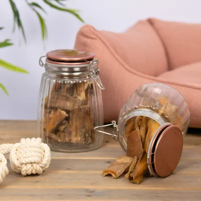 Lyra Pet® Peau de tête de bœuf sections 4 - 8 cm