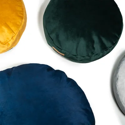 Coco adorable coussin rond bleu marine