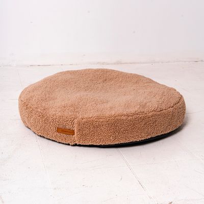 Coco Teddy beige foncé adorable coussin rond